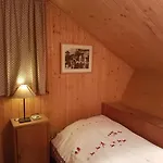 Le N 0082 Alpesi faház *