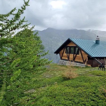 Le Chalet *